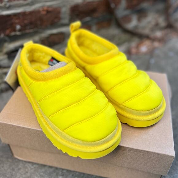 NEW Womens Size 7 UGG Tasman LTA Yellow Puffer Platform Slipper Slip On Shoes - Picture 2 of 9